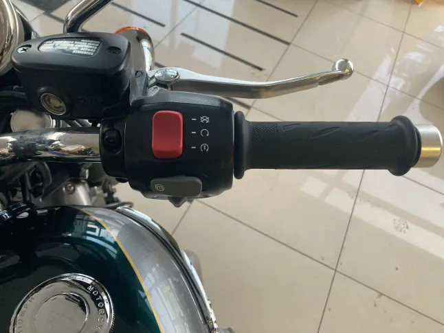 Triumph Bonneville 2022 — Photo 7