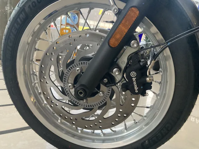 Triumph Bonneville 2022 — Photo 10