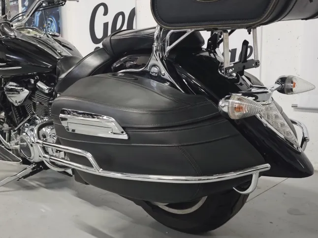 Yamaha XV1900 Midnight Star 2007 — Photo 7