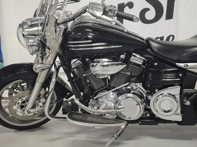 Yamaha XV1900 Midnight Star 2007 — Photo 3