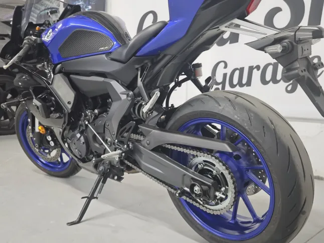 Yamaha YZF-R7 2023 — Photo 4