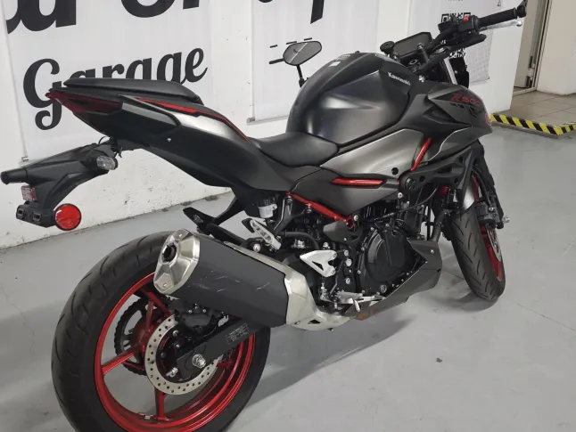 Kawasaki Z500 2024 — Photo 2