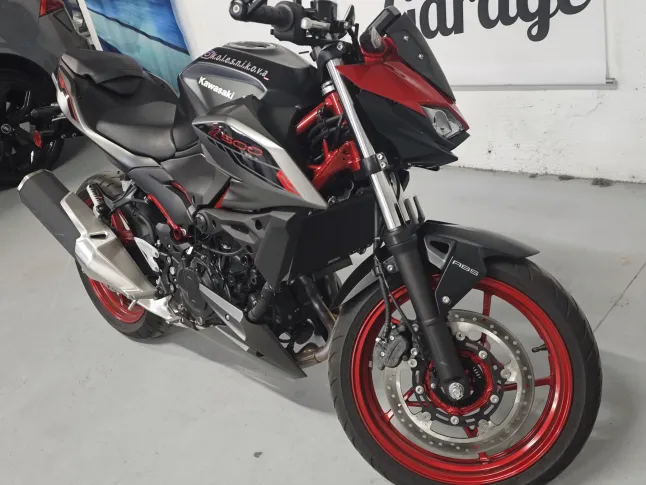 Kawasaki Z500 2024 — Photo 9
